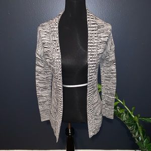 EXPRESS White and Black Sweater - XS